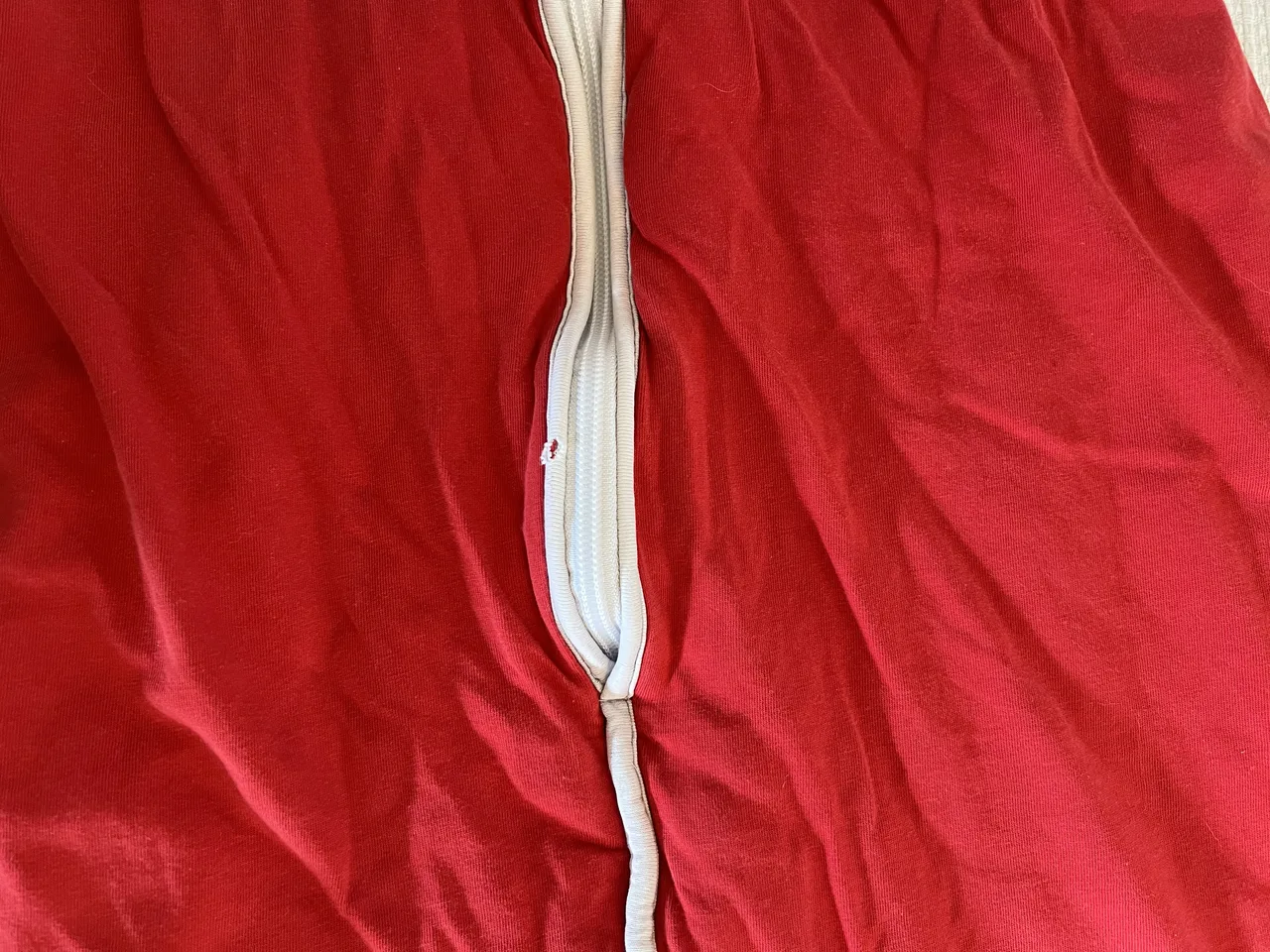 Schlummersack 3,5 TOG – 90 cm – rot – mit Füßen – Bild 3