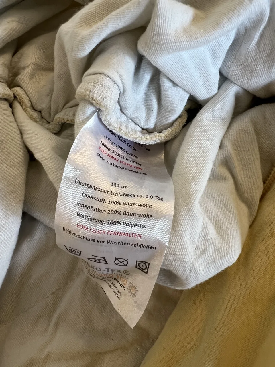 Schlummersack 1,0 TOG – 100 cm – hellgelb – mit Füßen – Bild 3