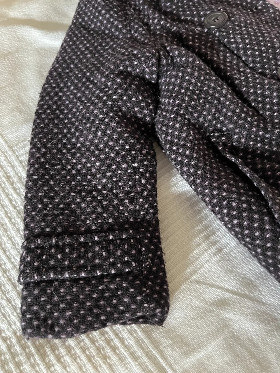H&M Mantel Gr. 98 – dunkellila gepunktet – Bild 4