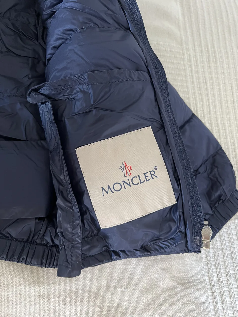 Moncler Longue Saison Daunenjacke 12/18 M (80) – dunkelblau – Original – Bild 3