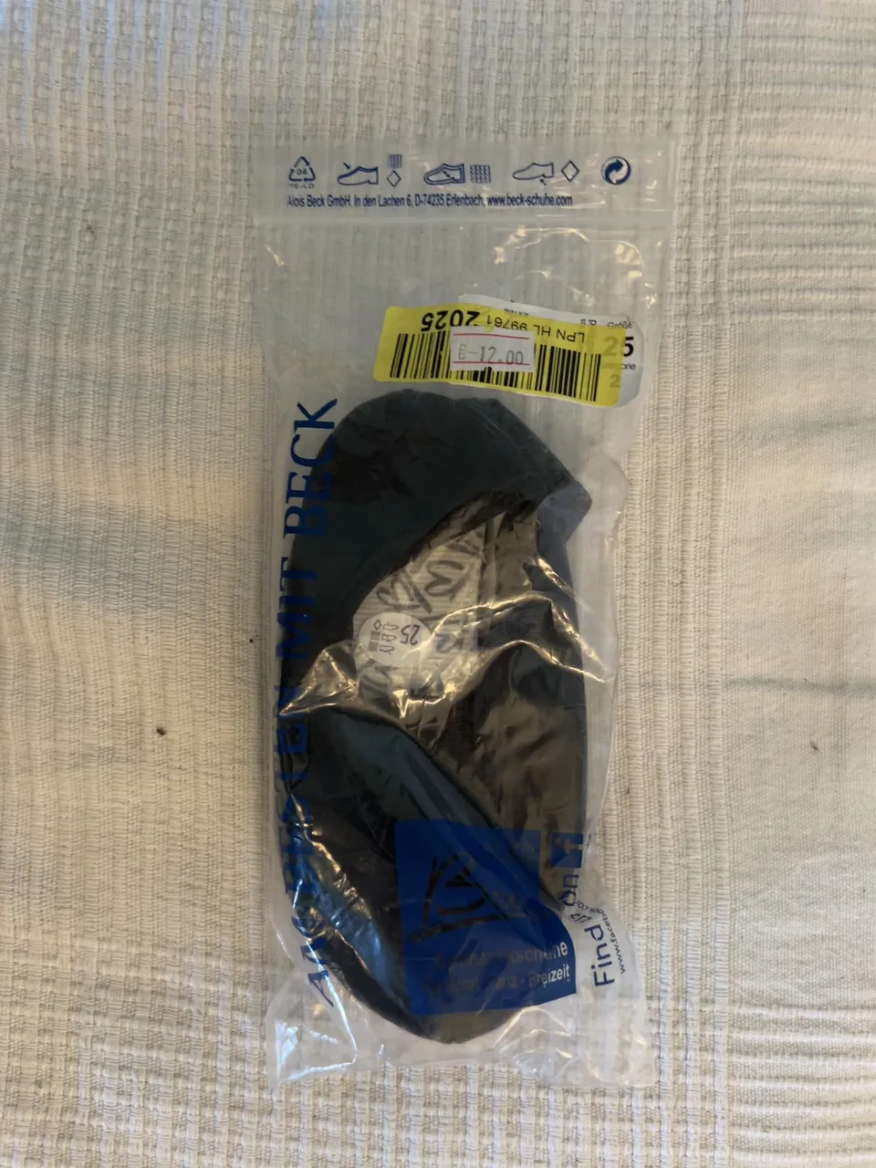 Turnschläppchen Gr. 25 – schwarz – neu & originalverpackt – Bild 1